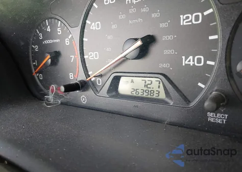 2000 Honda Accord 2.3 Ex from USA, damaged, VIN 1HGCG6676YA064972